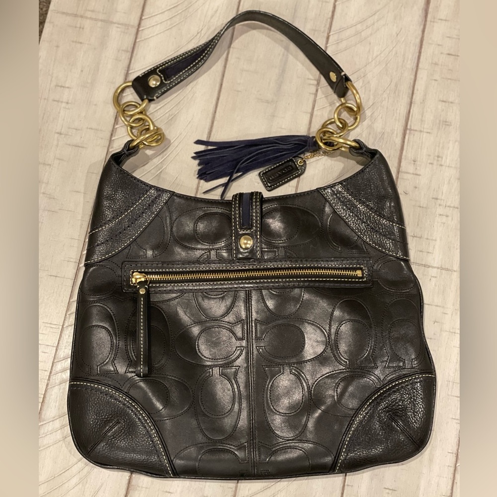 Rare Coach Hamptons Embossed  Leather Signature C Purse - Picture 6 of 7